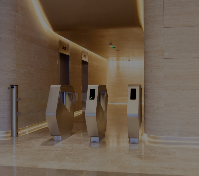 关键词：智慧通行，高端闸机，场景化应用，深圳市武智科技;描述：深圳市武智科技智慧通行方案在高端建筑场景中的闸机应用，提升通行体验与管理效率